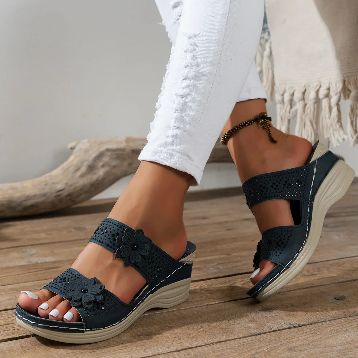 Nora | Elegant Orthopedic Sandals